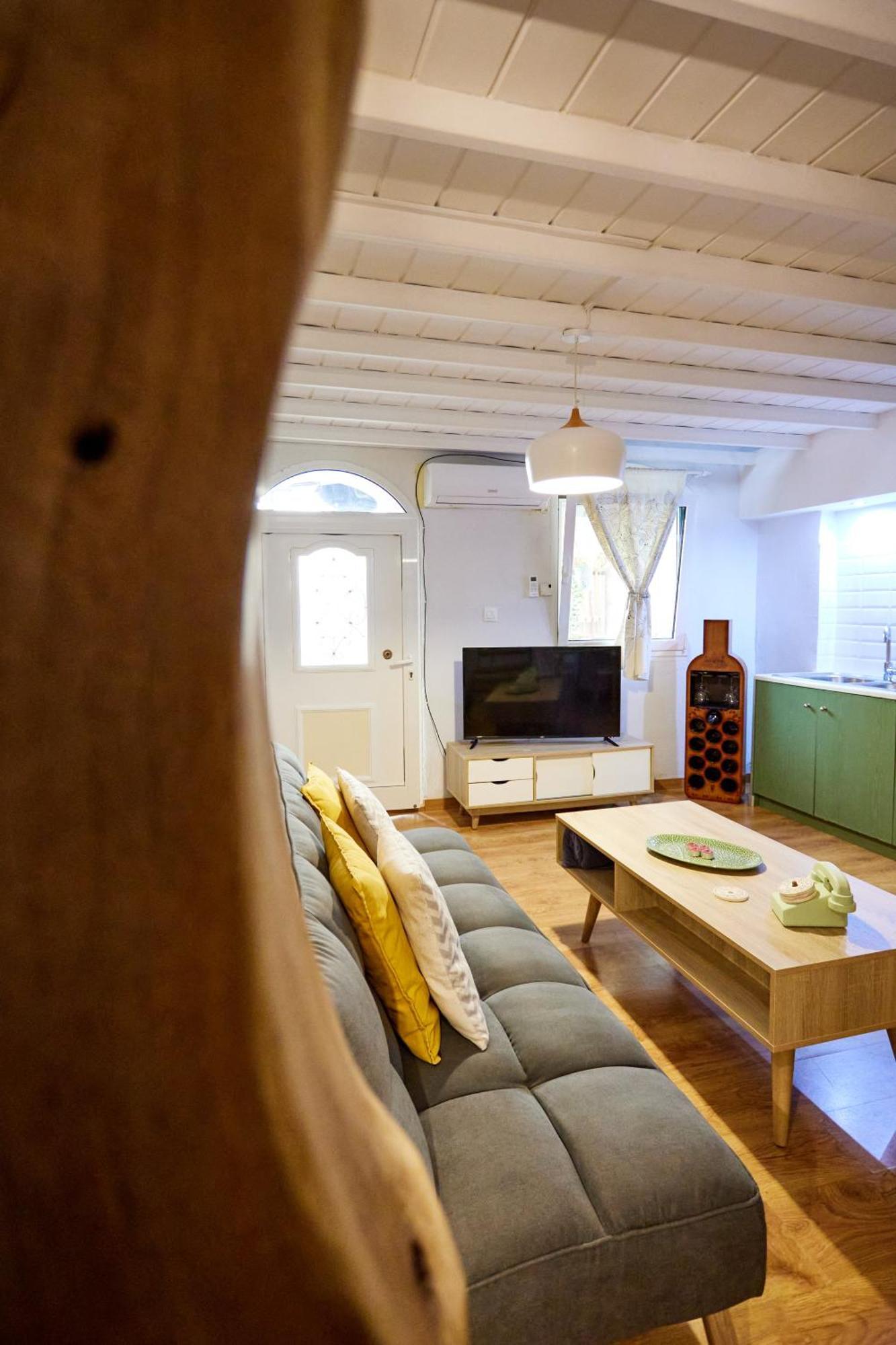 Apartment The Wine House Chios Town