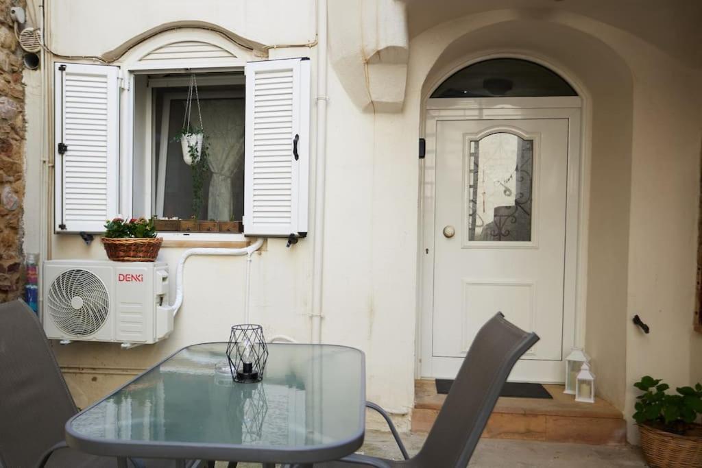 Apartment The Wine House Chios Town